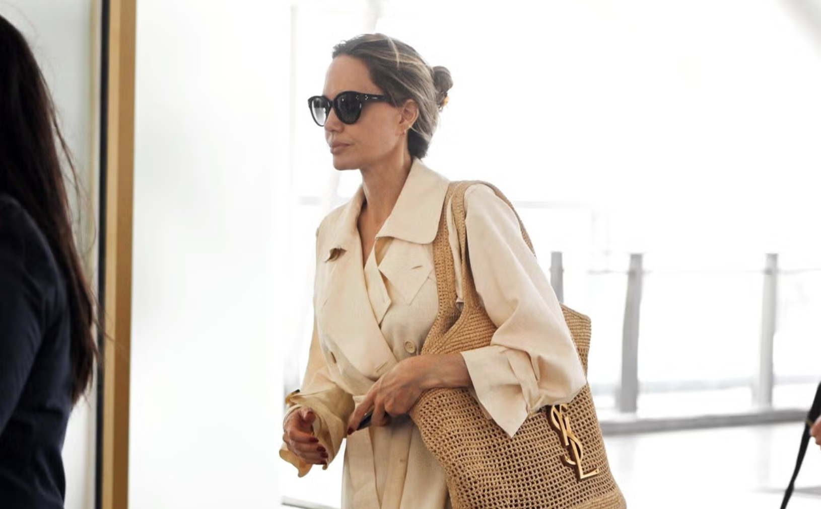 Elegant replica handbags with Mother's Day gift wrap