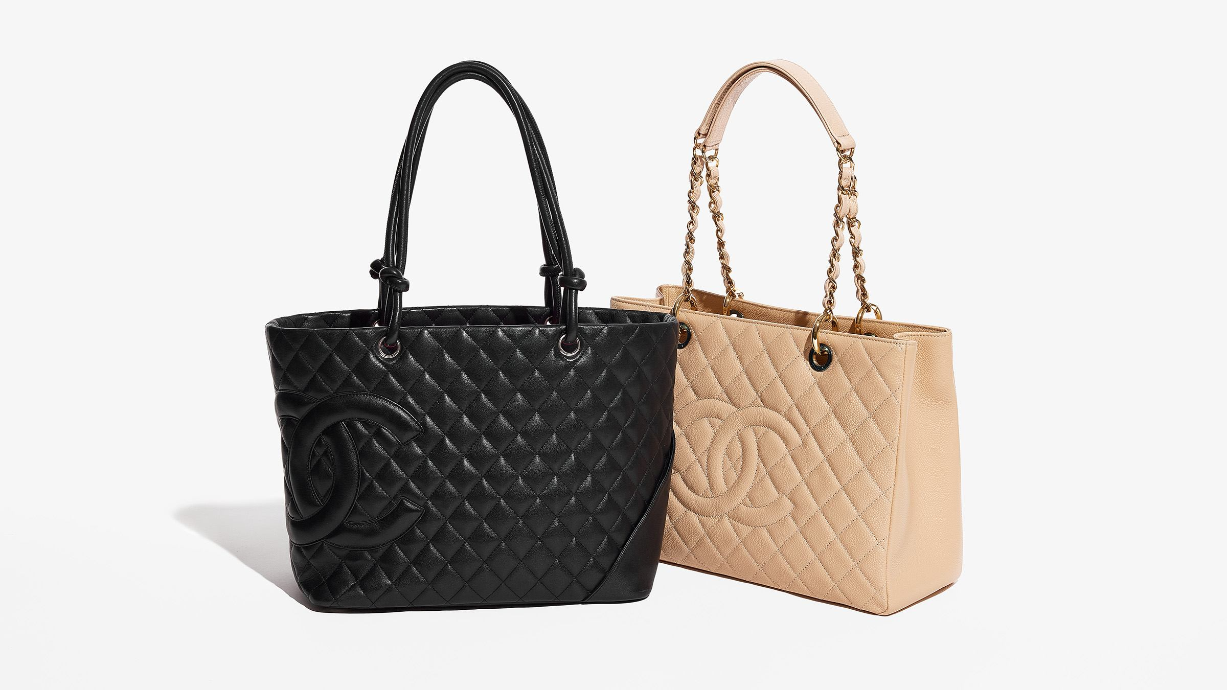 Original and replica bags side by side, visually identical