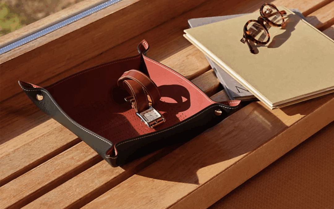 Redefining Daily Elegance: The Replica Mises et Relances Change Tray